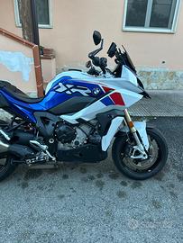 BMW S1000XR