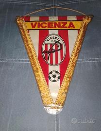 gagliardettostoriL R Vicenza aut da Roberto Baggio
