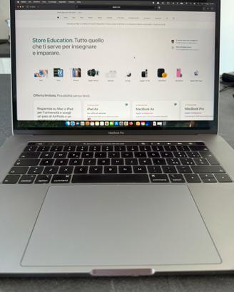 MacBook Pro 15” (2019) i7 6-core 16 GB RAM 256GB