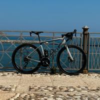 Giant da corsa con ruote in carbonio