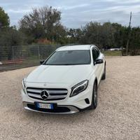 Mercedes-benz GLA 220 CDI Automatic Sport camera p