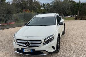 Mercedes-benz GLA 220 CDI Automatic Sport camera p