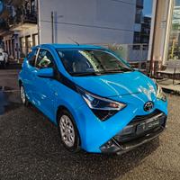 Toyota Aygo Connect 1.0 VVT-i 72 CV 5 porte