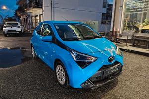 Toyota Aygo Connect 1.0 VVT-i 72 CV 5 porte