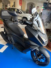 Kymco Skytown 125 in Promo