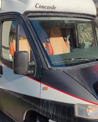 Camper puro van Ducato Possl Concorde Compact 