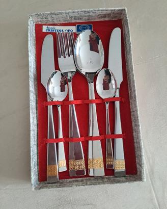 Servizio posate da due coperti