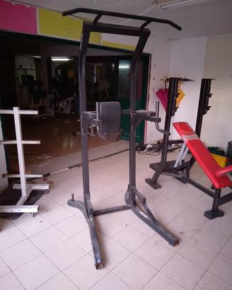 attrezzi palestra 