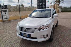 Toyota RAV 4 RAV4 Crossover 2.2 D-Cat 177 CV Execu