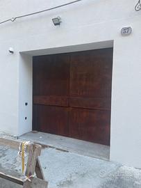 Posto auto su garage coperto condiviso