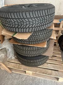 Cerchi completi 225/60/18” Toyota, invernali