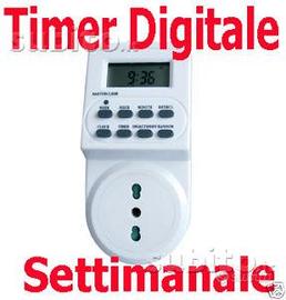 Timer settimanale con display lcd e presa bipasso