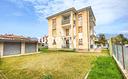 appartamento-di-100-m²-con-3-locali-e-box-auto-a-v