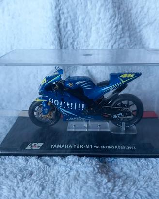 Modellino Yamaha M1 Valentino Rossi