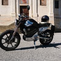Super Soco TC Max - 2023