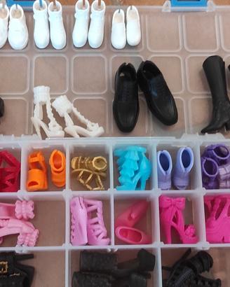 Lotto accessori scarpe Barbie