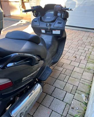 Suzuki Burgman 650