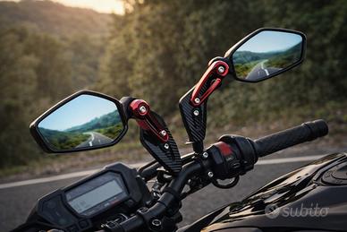 Specchietto retrovisore moto in fibra di carbonio