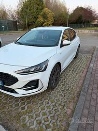 Ford focus ST-Line