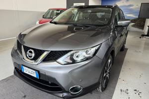 Nissan Qashqai 1.6 dCi tetto/camera