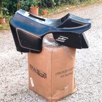 Codone in vetroresina per maxi moto anni 70