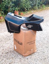 Codone in vetroresina per maxi moto anni 70