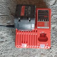 pistola spara chiodi