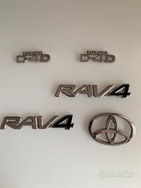 Toyota Rav4 d4d stemma e scritte originali