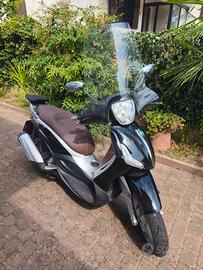 Piaggio Beverly 300 