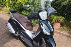 Piaggio Beverly 300 