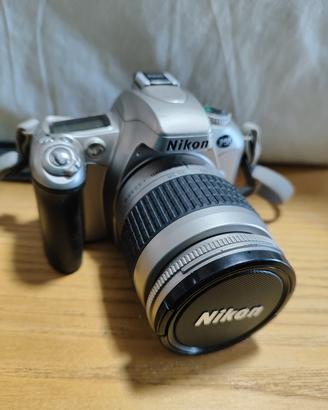 Nikon CR2X2 con sacca