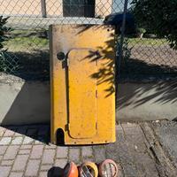 Cofano e fanali Fiat 70c