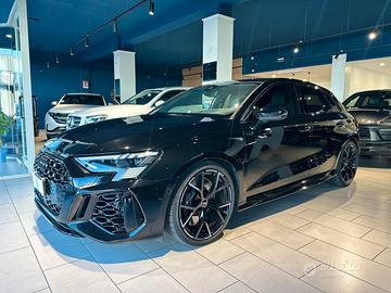Audi A3 RS 3 SPB TFSI quattro S tronic