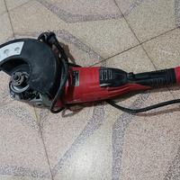 smerigliatrice Milwaukee 