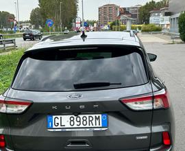 Ford kuga full hybrid 2.5 190 cv