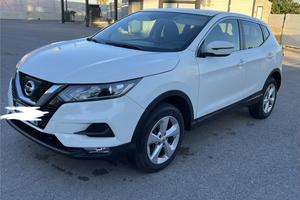 Nissan qasqhai Business 1.5 dci   2 serie