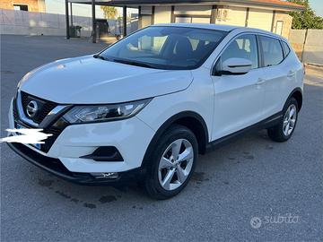 Nissan qasqhai Business 1.5 dci   2 serie