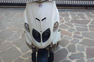 Malaguti Phantom F12R 50cc Liquid Cooled