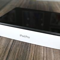 iPad Pro 12.9 6a gen 256GB Wi-Fi + apple pencil 2