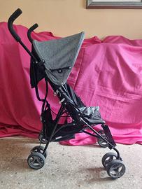 Passeggino Safety 1st modello ultraleggero 