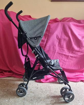 Passeggino Safety 1st modello ultraleggero 