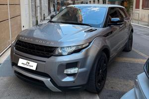 Range Rover Evoque 2.2 TD4 5p. Pure