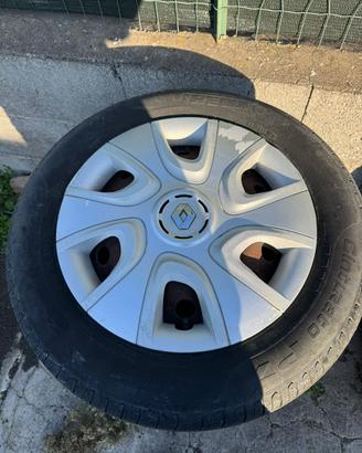 4 Ruote Complete Renault Dacia 205/60 R16