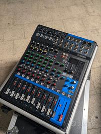 Yamaha MG12XU Mixer 12 Canali  + Flight Case