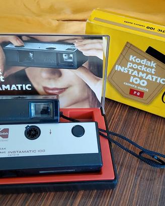 2 Kodak Pocket INSTAMATIC 100