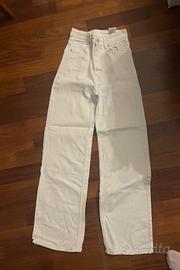 Jeans a vita alta taglia 32