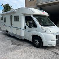 Camper semintegrale adria coral 680spl 3000cc 160