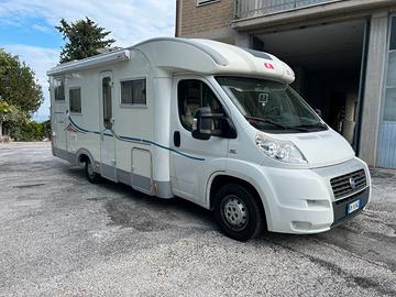 Camper semintegrale adria coral 680spl 3000cc 160