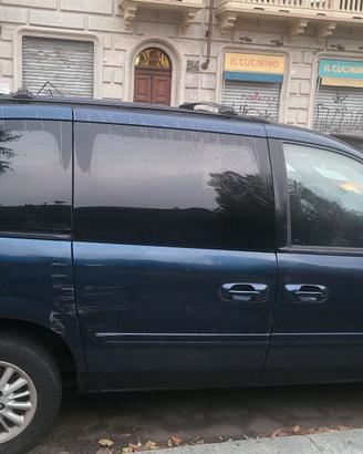 Ricambi Crysler Voyager 2800 cc del 2005