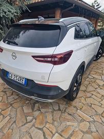 Opel GrandLandX